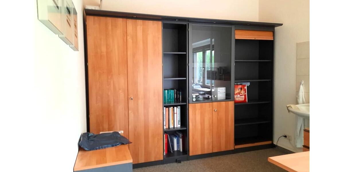 Moderne Büro - Räume oder Praxis in Meerane zur Miete – ideale Lage und Ausstattung! 6 Stellplätze zimmer