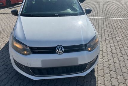 VW Polo 147.300 km 3.299 &euro; Bad Klosterlausnitz 07639