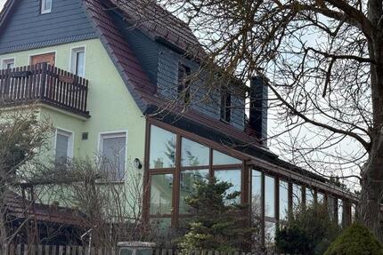 Haus Triptis - 7 Zimmer, 200 m&sup2;, 1.770&euro; | Angebot:25409238