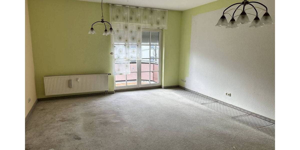 Etagenwohnung Fraureuth - 3 Zimmer, 71 m&sup2;, 69.000&euro; | Angebot:26108222