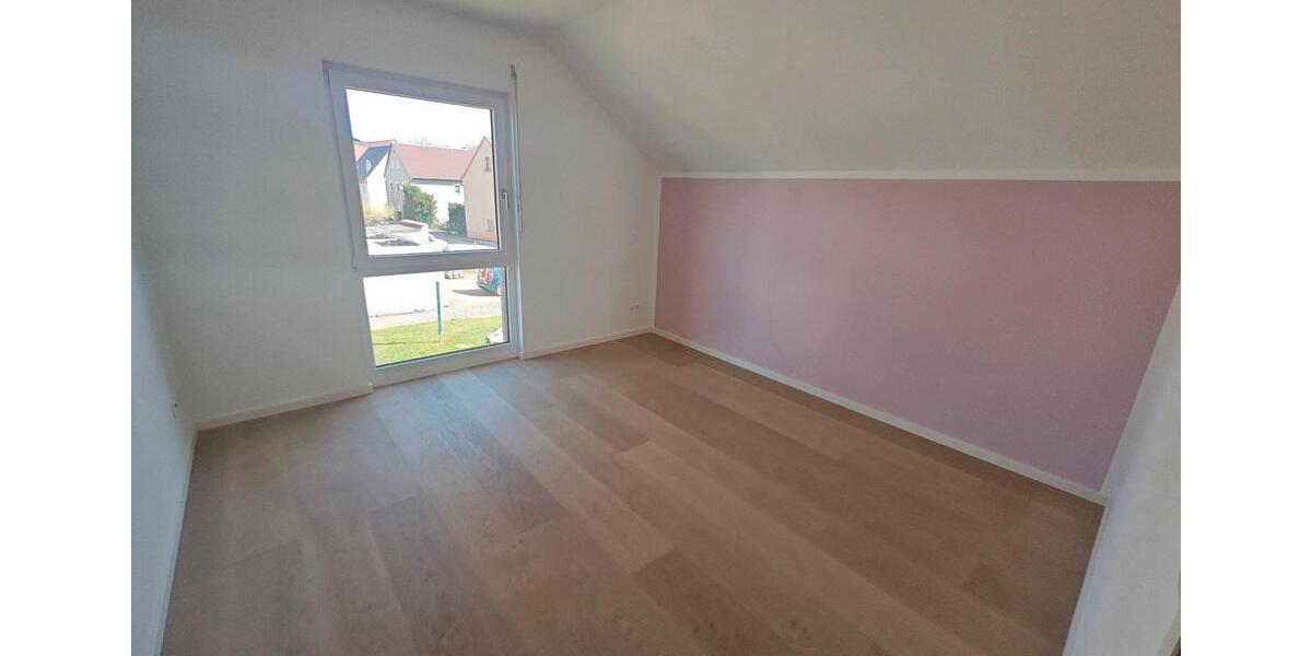 Einfamilienhaus Rositz - 3 Zimmer, 108 m&sup2;, 300.000&euro; | Angebot:26180419