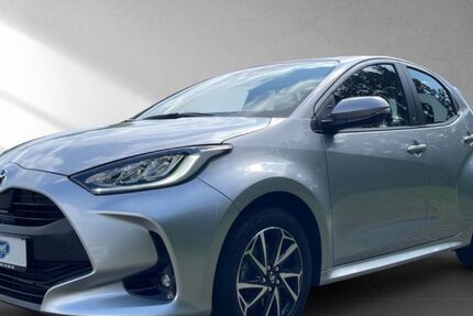 Toyota Yaris 13.059 km 18.990 &euro; Gera 07554