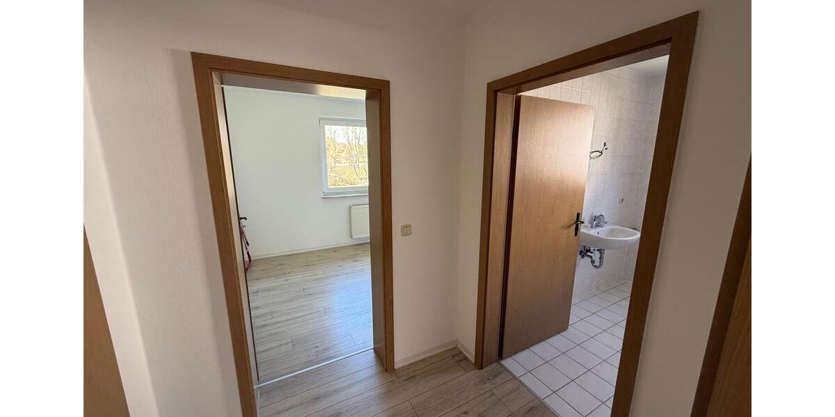 Etagenwohnung Weida - 2 Zimmer, 52 m&sup2;, 315&euro; | Angebot:26072433