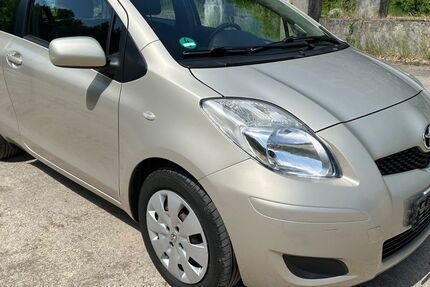Toyota Yaris 178.123 km 4.250 &euro; Zeulenroda Triebes 07937