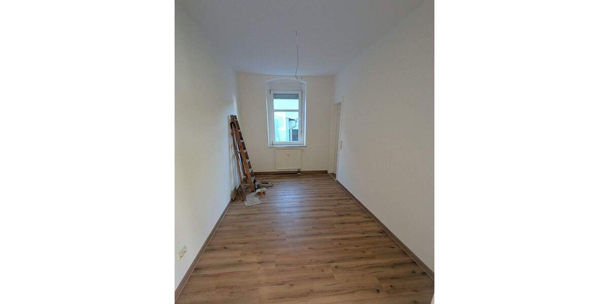 Etagenwohnung Eisenberg - 2 Zimmer, 45 m&sup2;, 420&euro; | Angebot:24689720