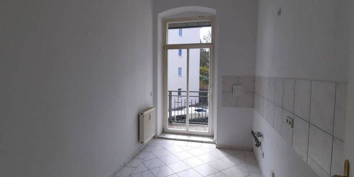 Etagenwohnung Gera Innenstadt - 2 Zimmer, 68 m&sup2;, 400&euro; | Angebot:26261792