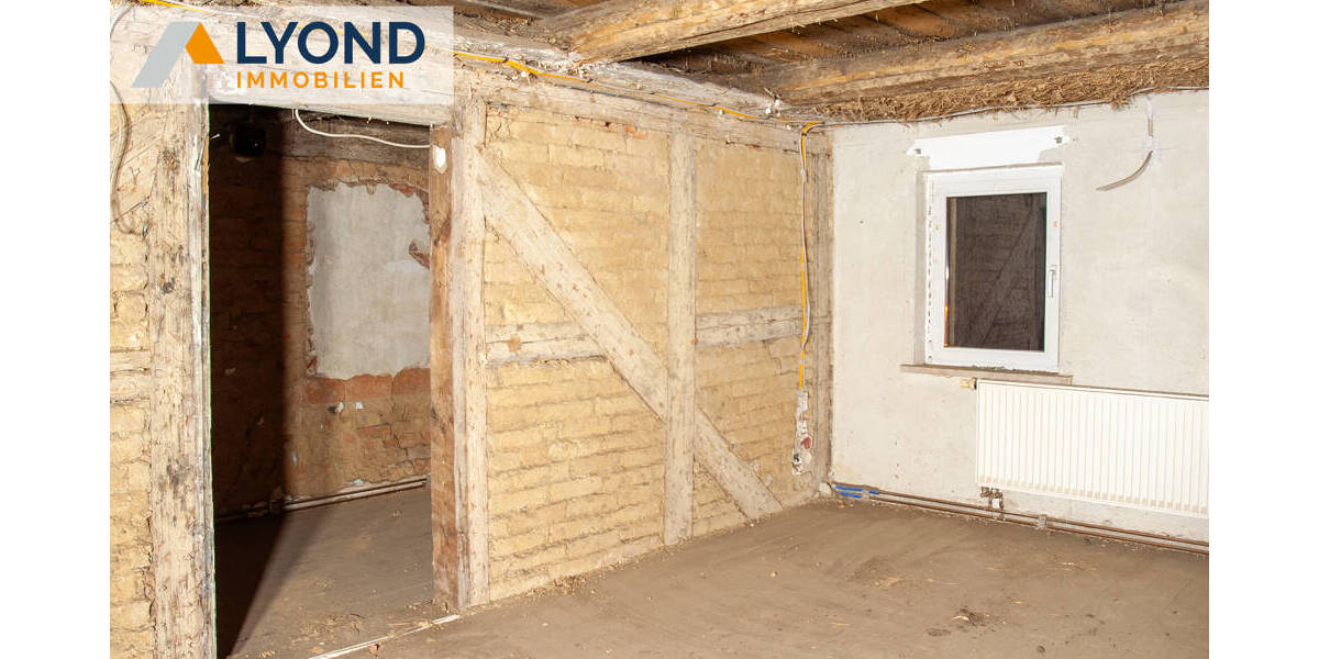 Einfamilienhaus Langenwetzendorf - 5 Zimmer, 186 m&sup2;, 46.000&euro; | Angebot:25798332