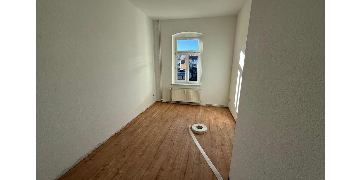 Etagenwohnung Gera Debschwitz - 3 Zimmer, 59 m&sup2;, 372&euro; | Angebot:24337913