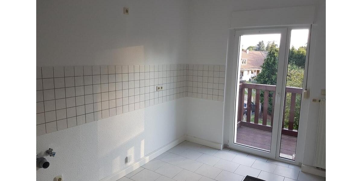 Praktische 3-Zimmer-Wohnung mit schönem Balkon von privat 3 zimmer