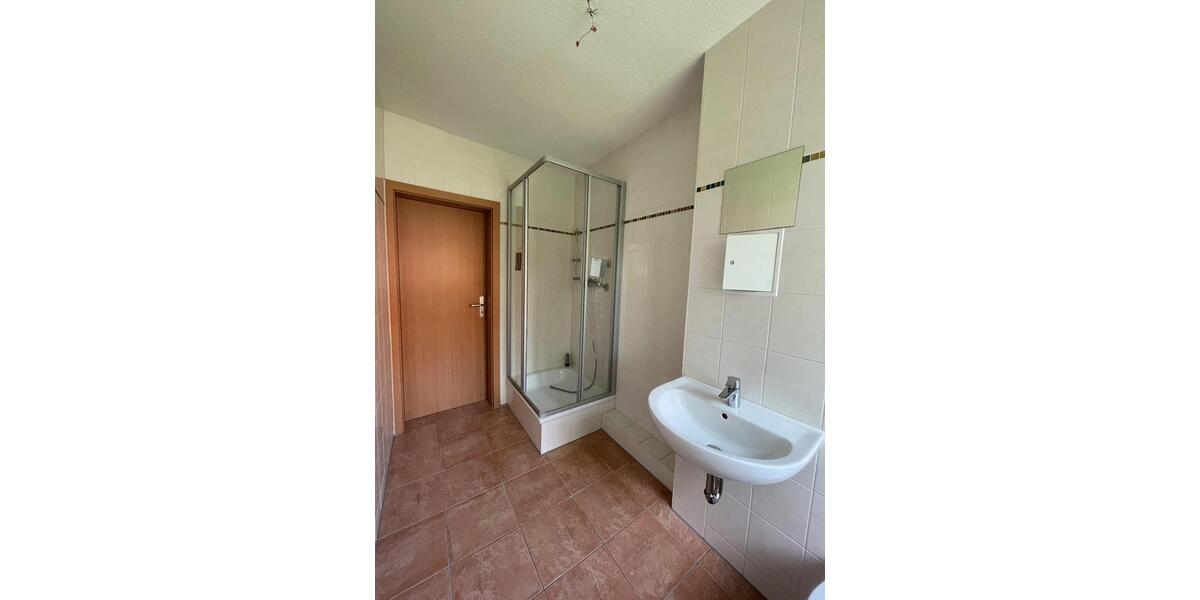 Etagenwohnung Gera Alt-Bieblach - 3 Zimmer, 64 m&sup2;, 384&euro; | Angebot:24254133