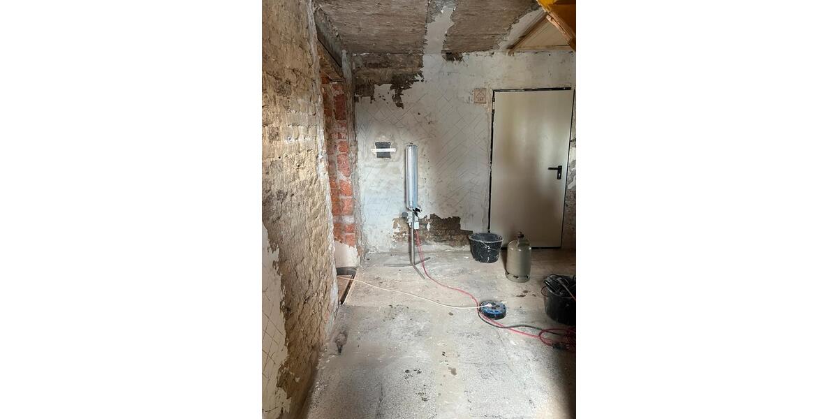 Einfamilienhaus Langenwetzendorf - 7 Zimmer, 186 m&sup2;, 40.000&euro; | Angebot:17319847