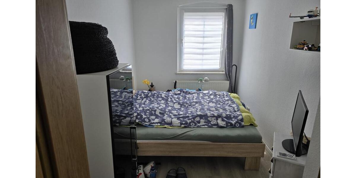 Hochparterre Ronneburg - 2 Zimmer, 42 m&sup2;, 250&euro; | Angebot:25999084