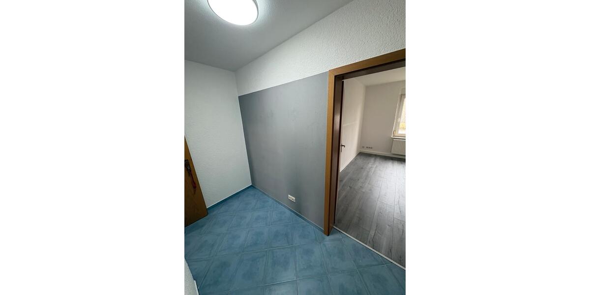 Erdgeschoßwohnung Zeitz - 1 Zimmer, 30 m&sup2;, 200&euro; | Angebot:26136842