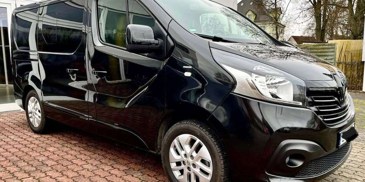 Renault Trafic 60.000 km 27.990 &euro; Fraureuth 08427