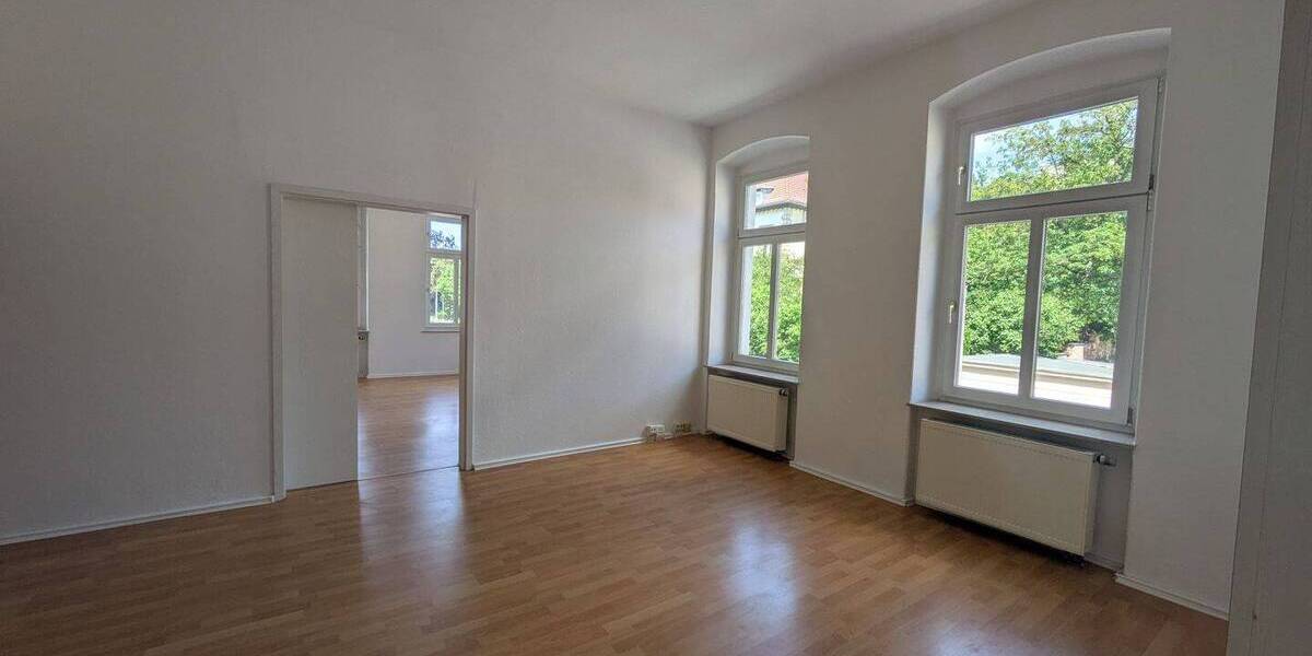 Gewerbeobjekt Gera Innenstadt - 4 Zimmer, 150 m&sup2;, 820&euro; | Angebot:26902495