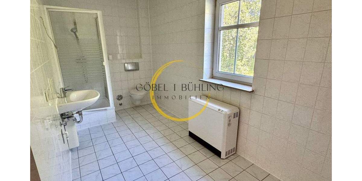 RESERVIERT - Wohnungspaket für Faktor 7 (SOLL) & 460 EURqm mit Balkonen und Stellplätzen in ruhiger Lage Weidas 1 zimmer