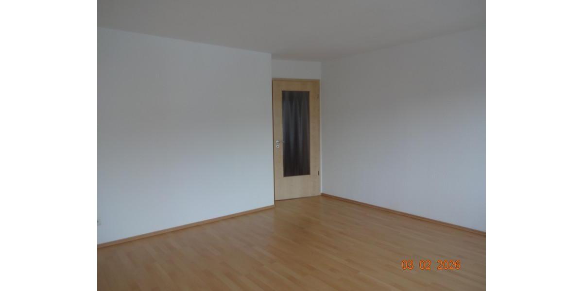 Etagenwohnung Altenburg - 2 Zimmer, 63 m&sup2;, 500&euro; | Angebot:26444042