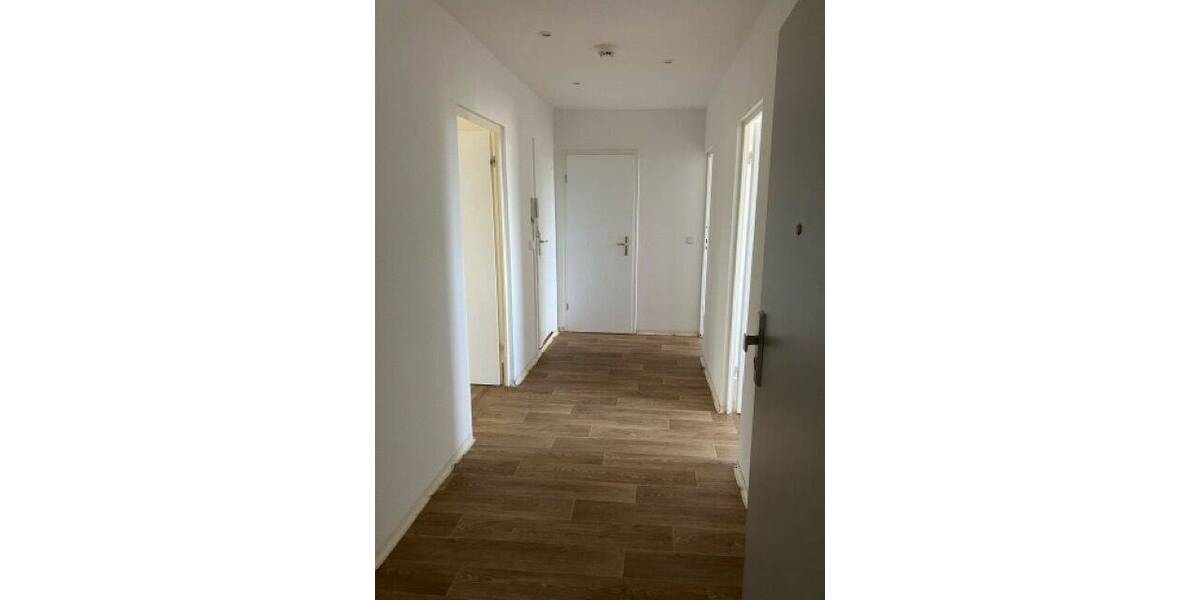 Etagenwohnung Gera Lusan - 3 Zimmer, 68 m&sup2;, 380&euro; | Angebot:26833433
