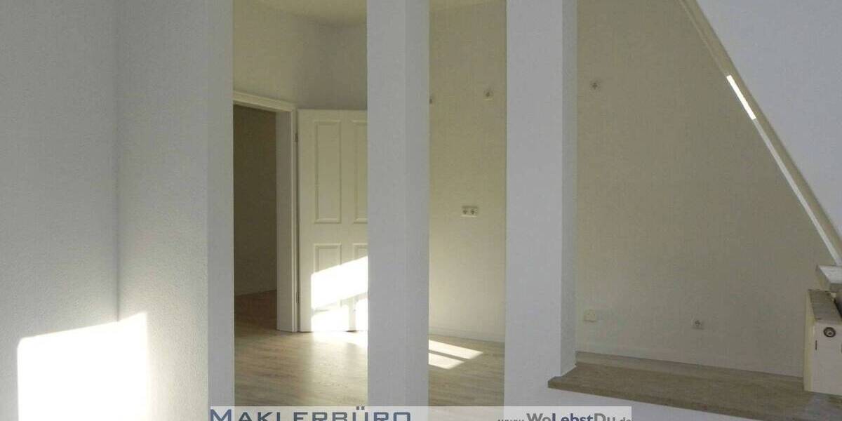 Etagenwohnung Greiz - 2 Zimmer, 70 m&sup2;, 355&euro; | Angebot:24822298