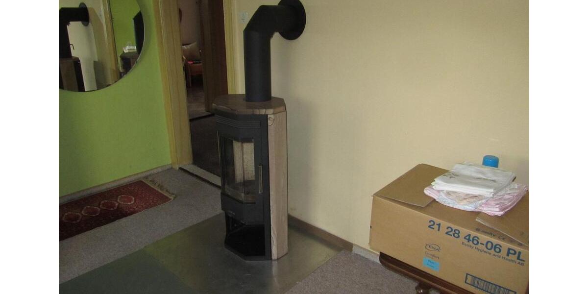 Einfamilienhaus Mohlsdorf-Teichwolframsdorf Teichwolframsdorf - 9 Zimmer, 162 m&sup2;, 118.000&euro; | Angebot:24674310