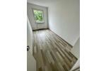 Gera-Langenberg! 4 Raum Whg. mit Balkon, Bad mit Wanne! Nähe AMAZON! - Etagenwohnung Gera Langenberg | Angebot:26882423
