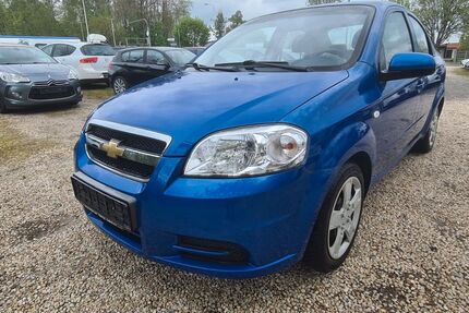 Chevrolet Aveo 72.000 km 980 € Zwickau 08056