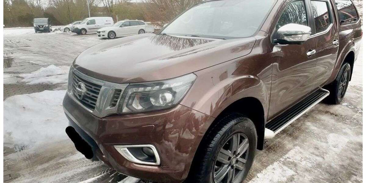 Nissan Navara 66.700 km 30.900 &euro; Kretzschau OT Grana 06712