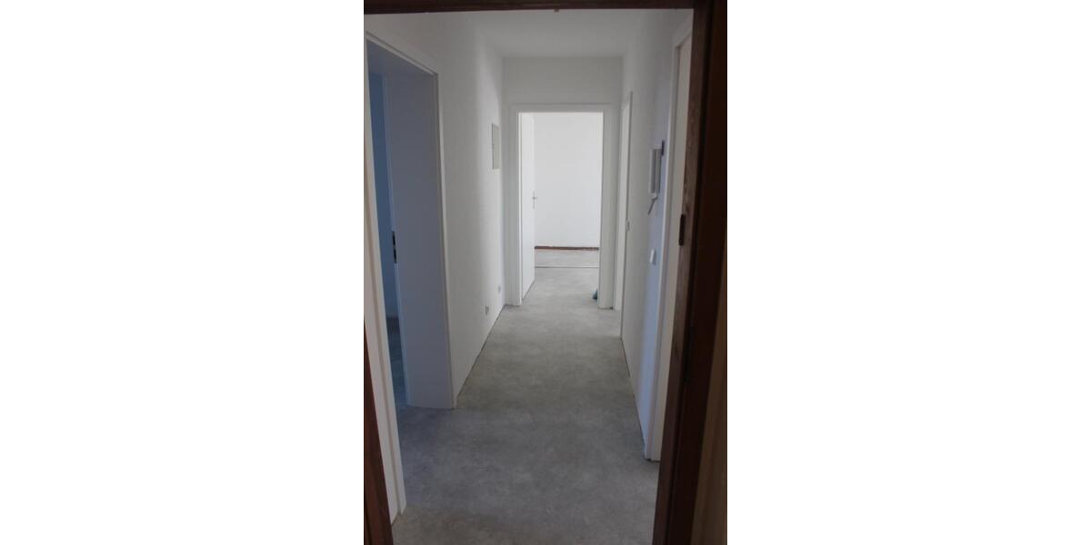Etagenwohnung Elsteraue - 3 Zimmer, 56 m&sup2;, 338&euro; | Angebot:25900168