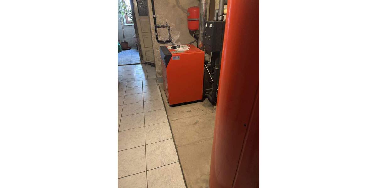 Etagenwohnung Werdau Leubnitz - 3 Zimmer, 90 m&sup2;, 60.000&euro; | Angebot:25687159