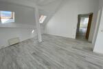 Dachgeschoßwohnung Greiz - 4 Zimmer, 152 m&sup2;, 836&euro; | Angebot:26462524