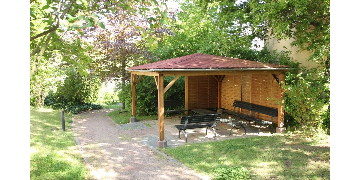 Altersgerechte & ruhig gelegene 1 Zimmer Whg. m. Balkon & Aufzug (WE16) - Dachgeschoßwohnung Gera Ostviertel | Angebot:26882324