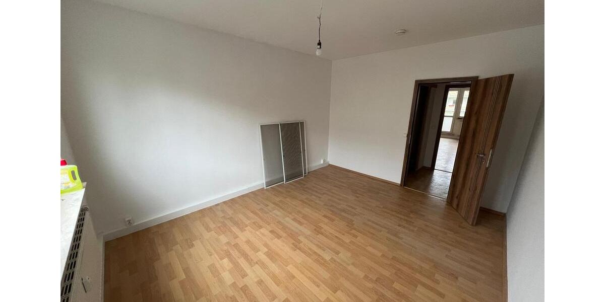 Provisionsfrei 3 Zim ETW 88qm Balkon Stellplatz Gera-Lusan 3 zimmer