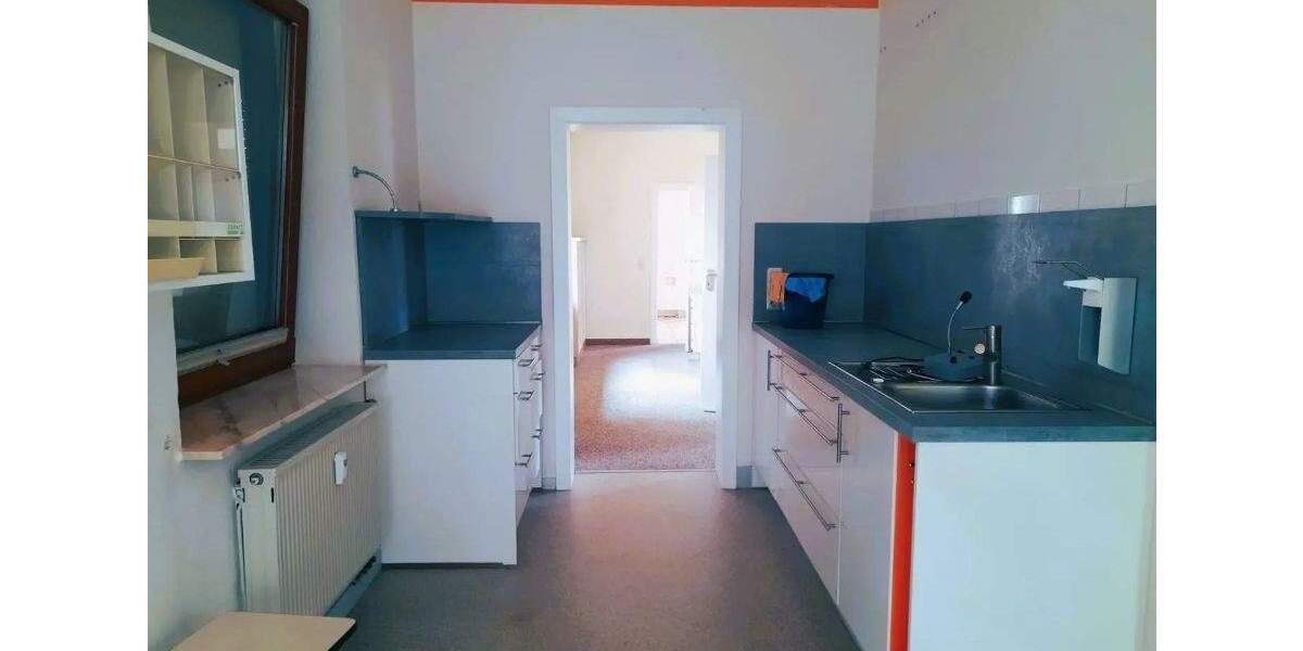 Gewerbeobjekt Meerane - 5 Zimmer, 110 m&sup2;, 595&euro; | Angebot:25770461