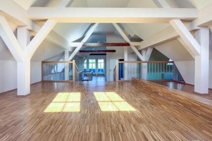 Wohnen mal anders! Imposante Dachgeschosswohnung mit Balkon und Aufzug! - Wohnung Gera | Angebot:26131791