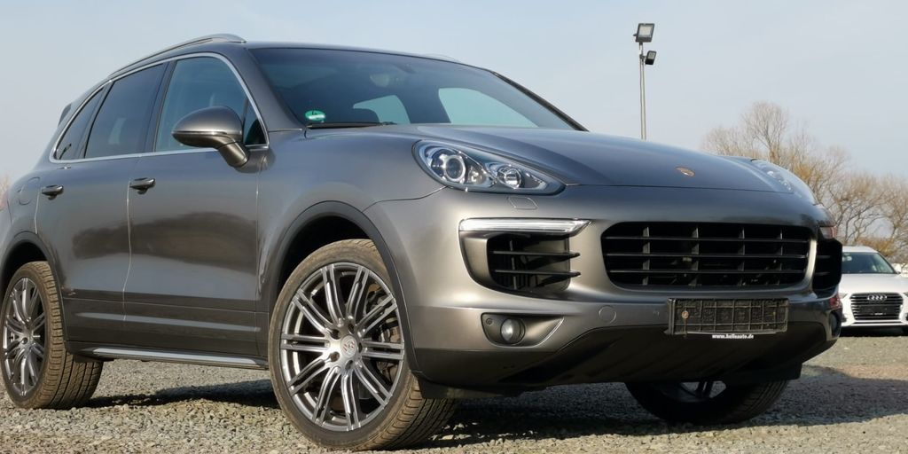 Porsche Cayenne 186.459 km 25.999 &euro; Hermsdorf/Schleifreisen 07629