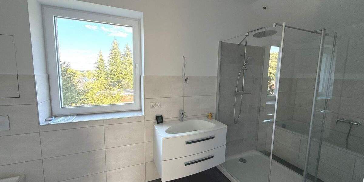 Einfamilienhaus Kraftsdorf Harpersdorf - 4 Zimmer, 123 m&sup2;, 429.000&euro; | Angebot:22985220