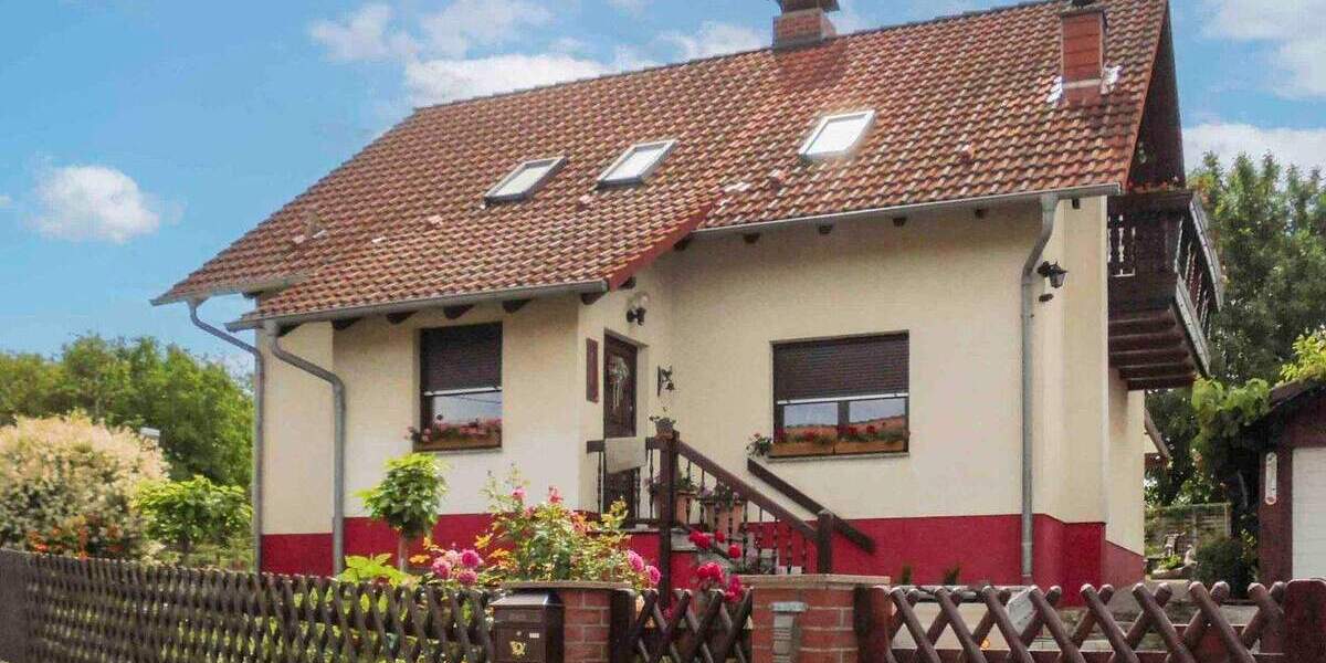 Einfamilienhaus Zeitz - 5 Zimmer, 143 m&sup2;, 325.000&euro; | Angebot:25266511