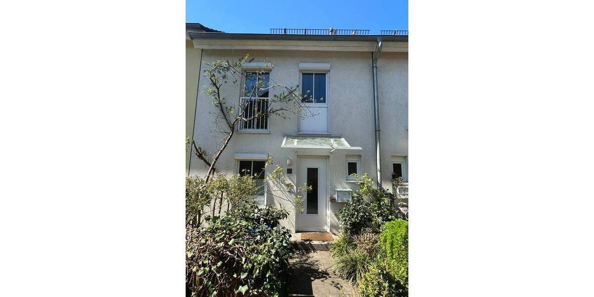 Doppelhaushälfte Bad Klosterlausnitz - 3 Zimmer, 106 m&sup2;, 275.000&euro; | Angebot:26450254