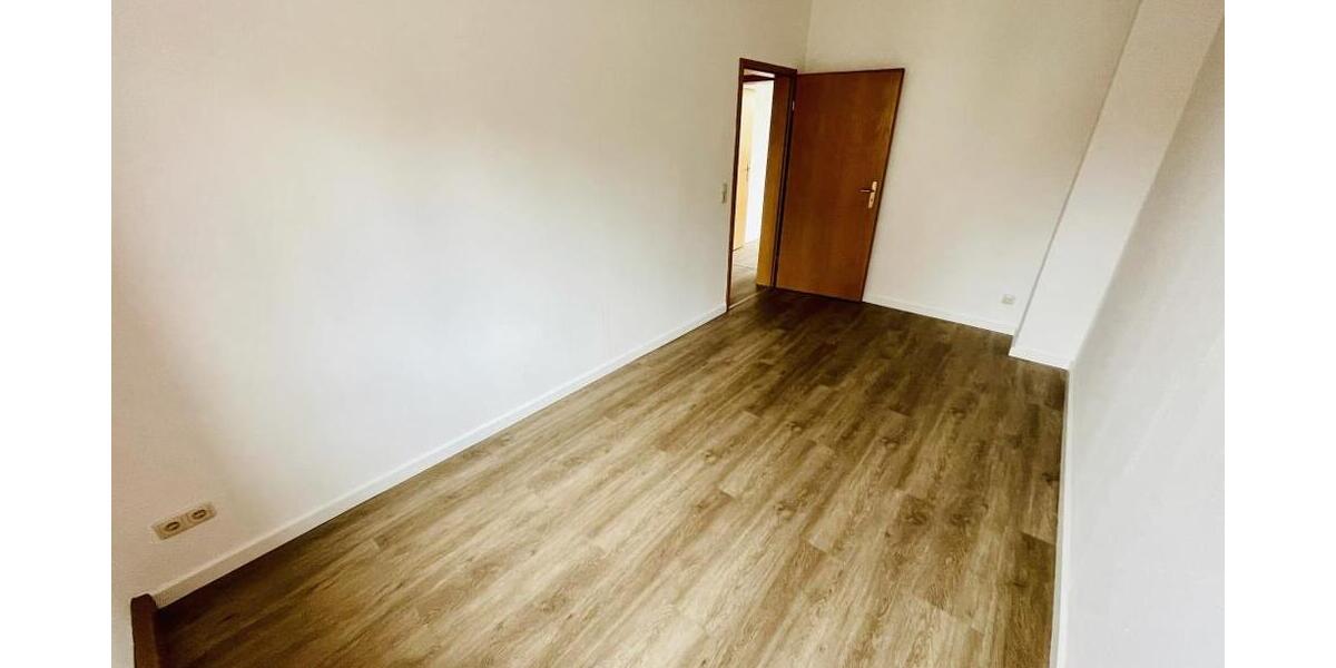 3 Raum Wohnung mit Ausblick & Balkon & Mietergarten in Gera-Untermhaus! - Etagenwohnung Gera Untermhaus | Angebot:26488806