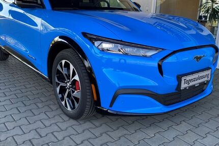 Ford Mustang Mach-E 36.000 km 41.990 € Glauchau 08371