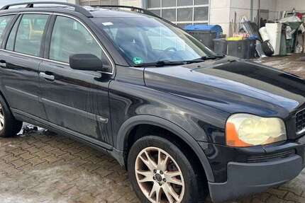 Volvo XC90 320.645 km 2.950 &euro; Bürgel 07616
