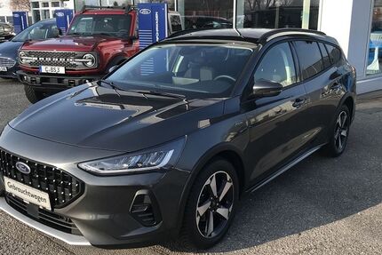 Ford Focus 26.102 km 23.580 € Glauchau 08371