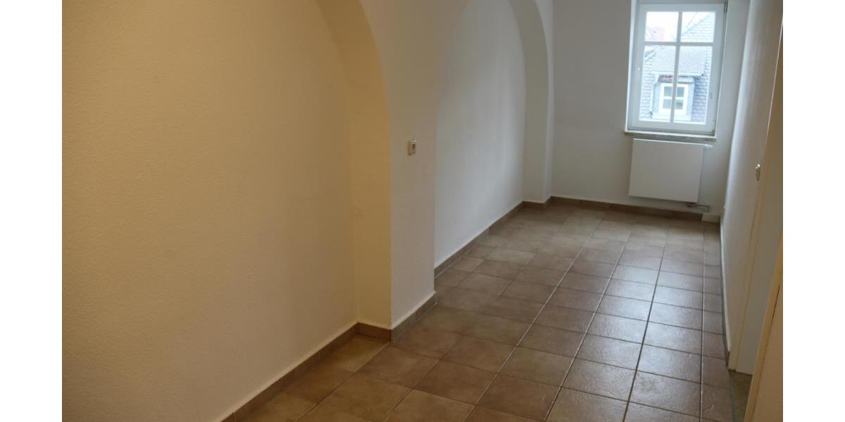 WOW! Hochwertige 4 Raum-Wohnung mit modernem Bad und großem Balkon! Die Wohnung zum Wohlfühlen. - Dachgeschoßwohnung Gera Ostviertel | Angebot:26334831