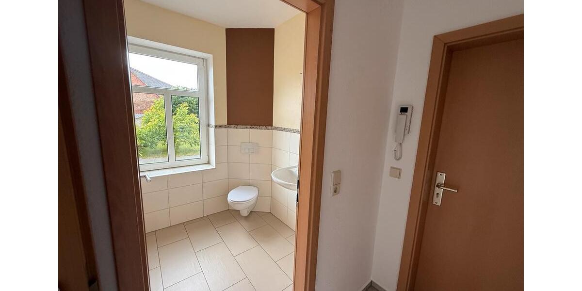 Mehrfamilienhaus, Wohnhaus Teuchern - 14 Zimmer, 260 m&sup2;, 289.000&euro; | Angebot:27409835