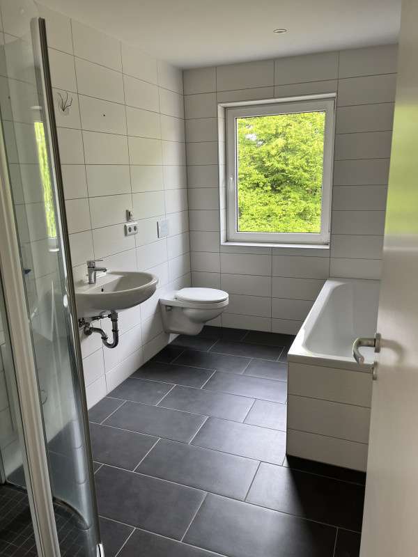 Wohnung zum Mieten in Zwickau 442 € 68 m²