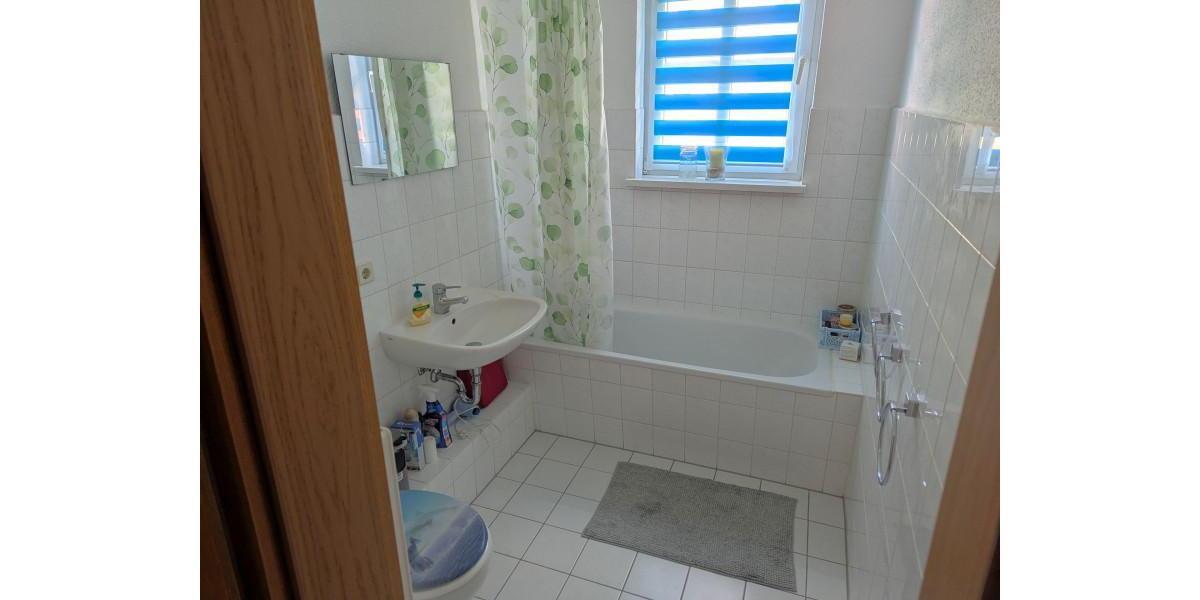 Erdgeschoßwohnung Gera - 1 Zimmer, 18 m&sup2;, 121&euro; | Angebot:26422068