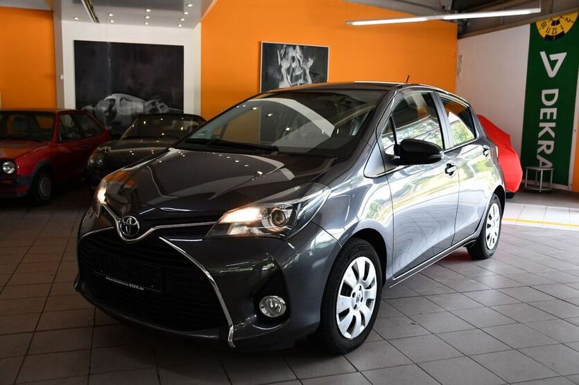 Yaris