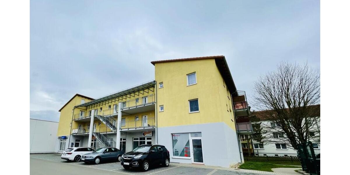 Helle Gewerbfläche gegenüber dem EDEKA-Markt zu vermieten. Platz für Ihre Ideen! - Gewerbeobjekt Bad Köstritz Pohlitz | Angebot:26336567