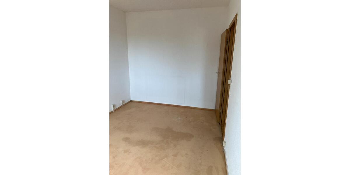 Etagenwohnung Gera Bieblach-Ost - 4 Zimmer, 92 m&sup2;, 74.500&euro; | Angebot:26148850