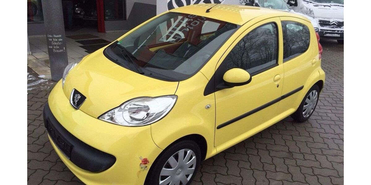Peugeot 107 85.680 km 2.590 &euro; Gera 07549